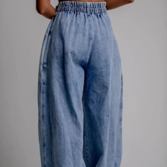 Jeans - Picture 2 of 7